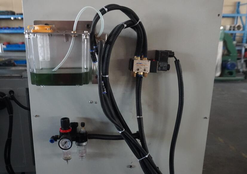 【青島】一款性價(jià)比超高的微量潤(rùn)滑油，33臺(tái)鋸切機(jī)放心使用